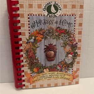 Gooseberry Patch Holidays at Home Cookbook - Red